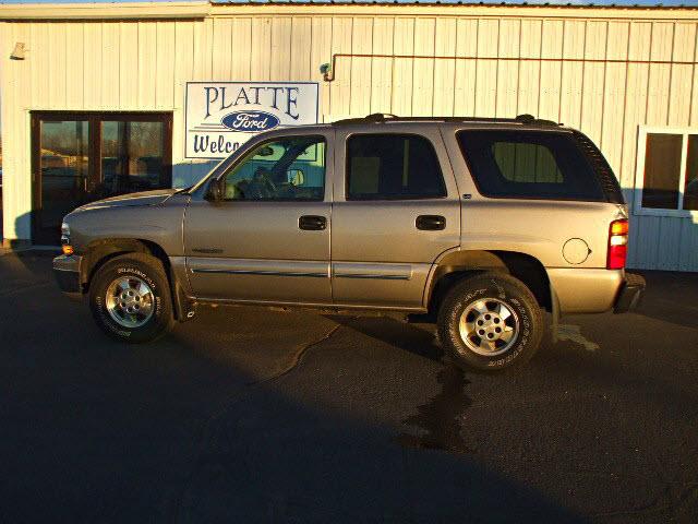 Photo of 2000 Chevrolet Tahoe