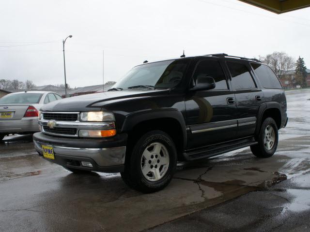 Photo of 2004 Chevrolet Tahoe