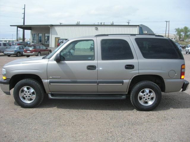 Photo of 2003 Chevrolet Tahoe