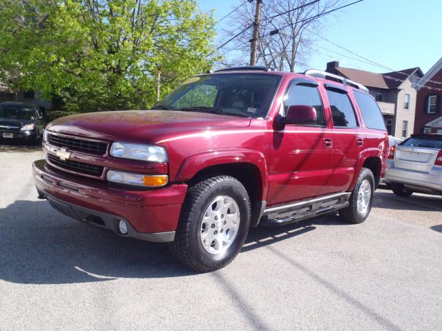 Photo of 2004 Chevrolet Tahoe