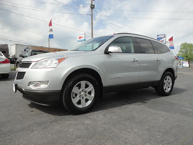 Photo of 2009 Chevrolet Traverse