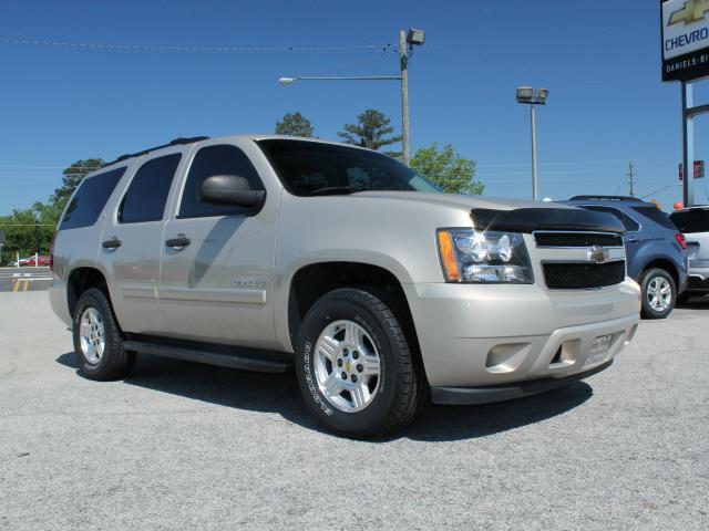 Photo of 2008 Chevrolet Tahoe