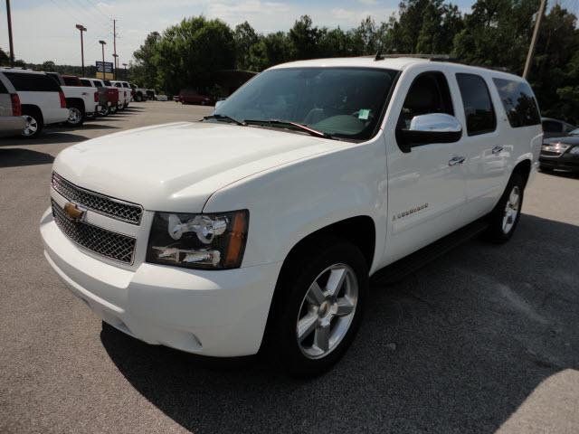 Photo of 2007 Chevrolet Suburban
