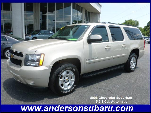 Photo of 2008 Chevrolet Suburban