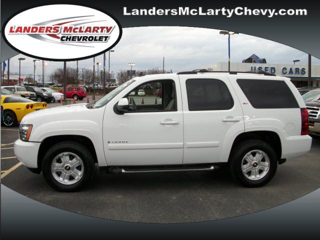 Photo of 2009 Chevrolet Tahoe