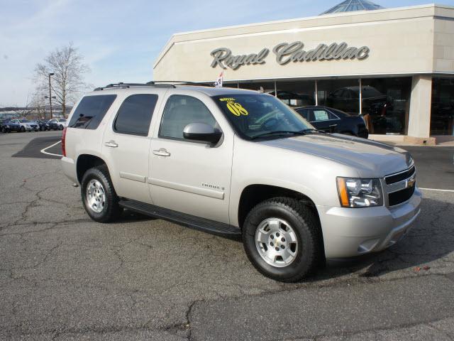 Photo of 2008 Chevrolet Tahoe