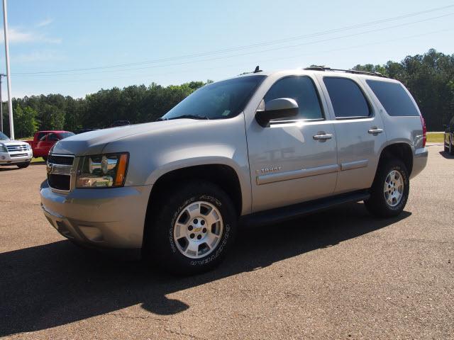 Photo of 2007 Chevrolet Tahoe