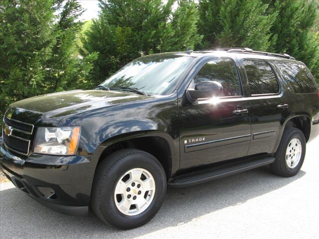 Photo of 2007 Chevrolet Tahoe