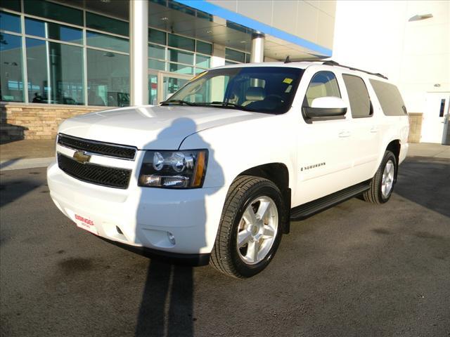 Photo of 2007 Chevrolet Suburban