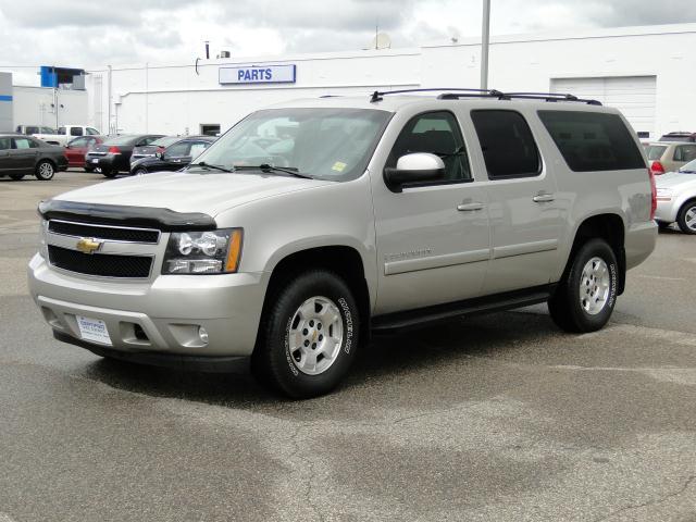 Photo of 2008 Chevrolet Suburban