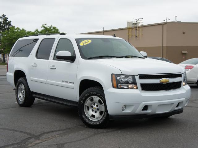 Photo of 2007 Chevrolet Suburban