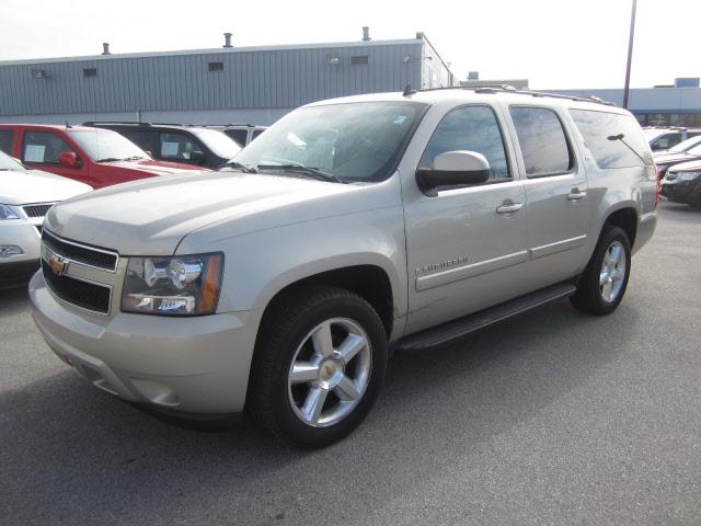 Photo of 2007 Chevrolet Suburban