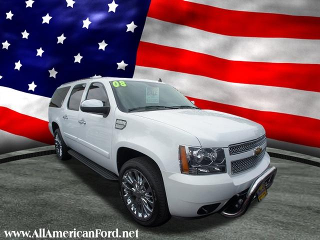 Photo of 2008 Chevrolet Suburban