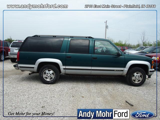 Photo of 1995 Chevrolet Suburban