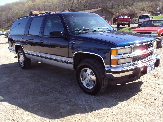 Photo of 1994 Chevrolet Suburban