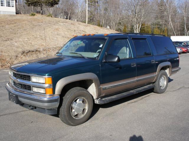 Photo of 1997 Chevrolet Suburban