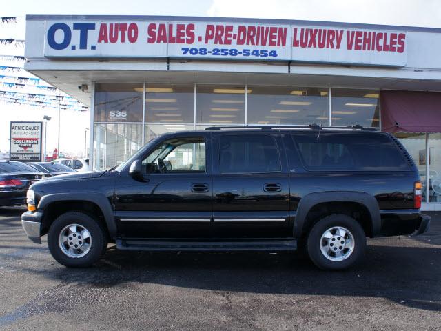 Photo of 2001 Chevrolet Suburban
