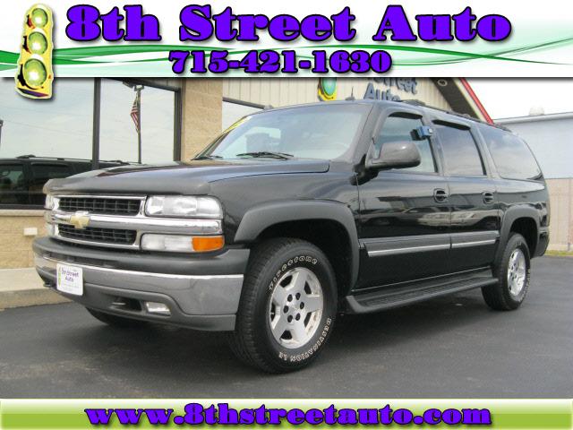 Photo of 2004 Chevrolet Suburban