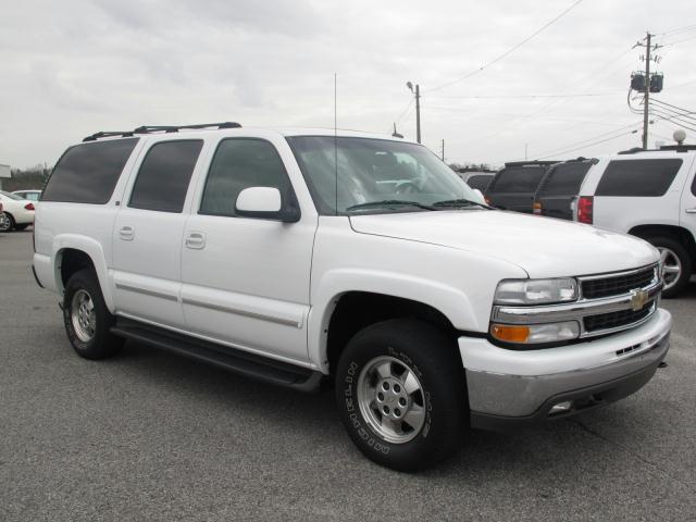 Photo of 2002 Chevrolet Suburban