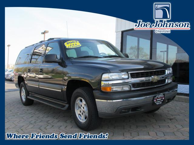 Photo of 2003 Chevrolet Suburban