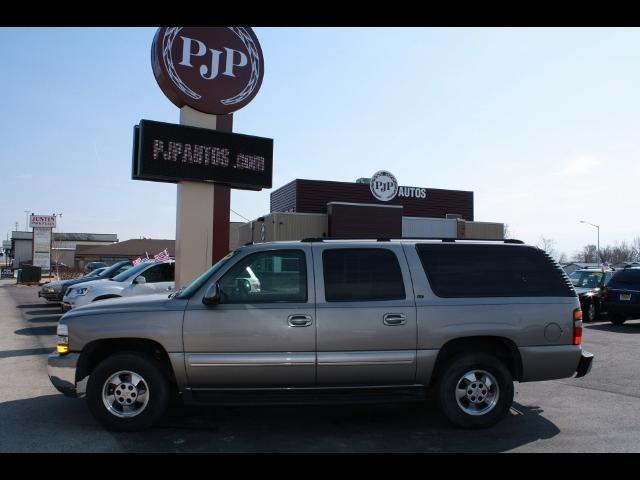 Photo of 2003 Chevrolet Suburban