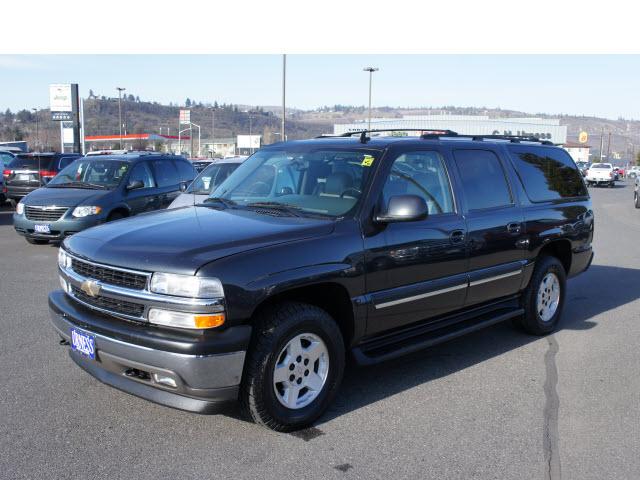 Photo of 2006 Chevrolet Suburban