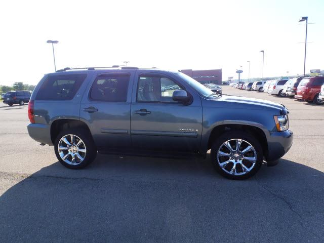 Photo of 2009 Chevrolet Tahoe