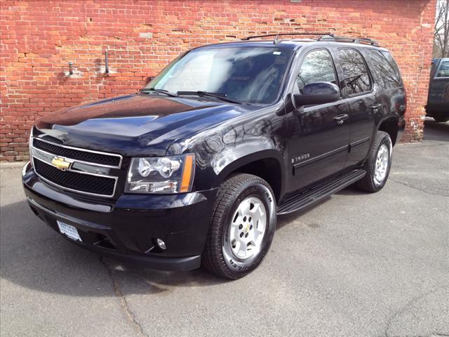 Photo of 2009 Chevrolet Tahoe