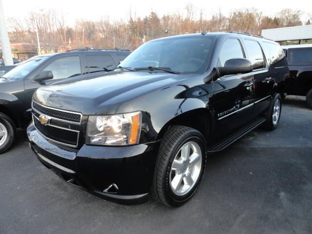 Photo of 2009 Chevrolet Suburban