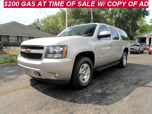 Photo of 2009 Chevrolet Suburban
