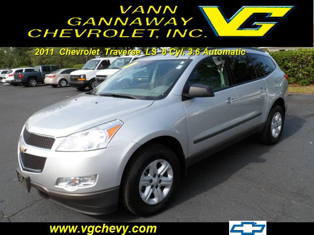 Photo of 2011 Chevrolet Traverse