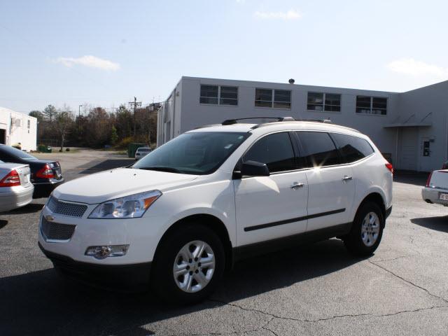 Photo of 2012 Chevrolet Traverse