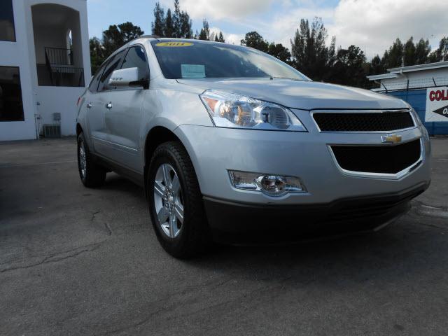 Photo of 2011 Chevrolet Traverse