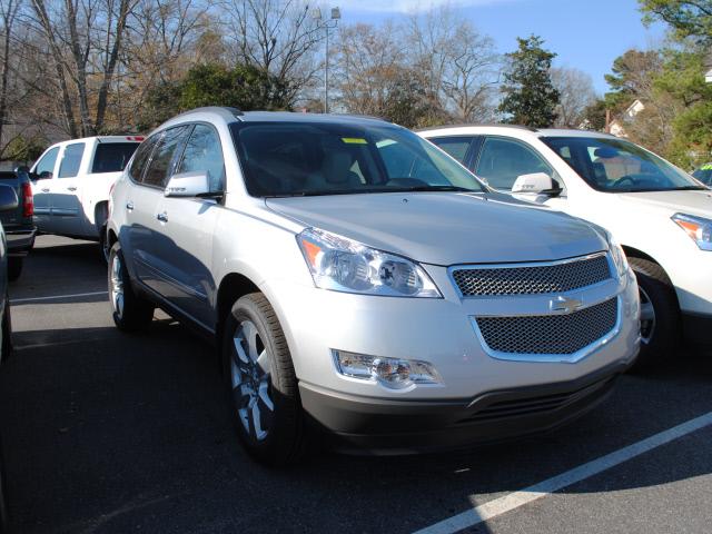 Photo of 2012 Chevrolet Traverse