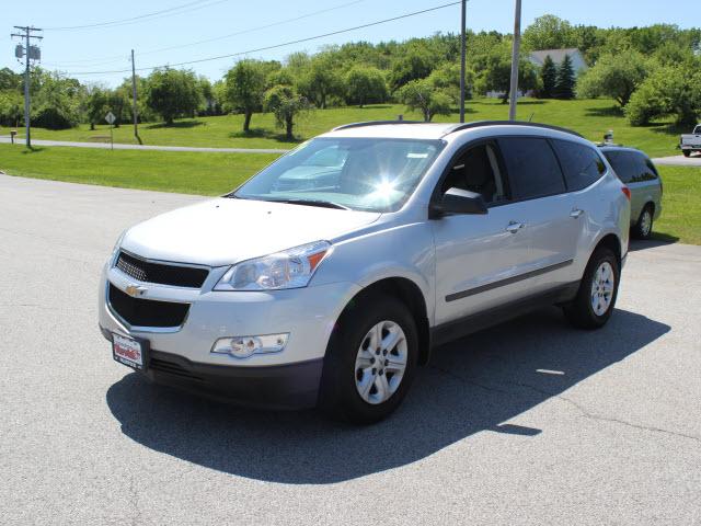 Photo of 2011 Chevrolet Traverse