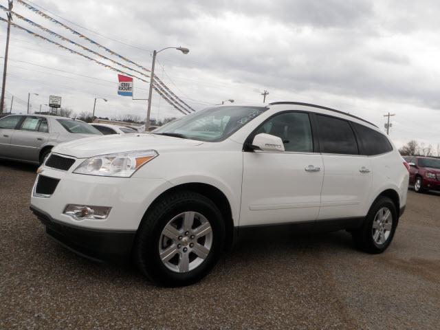 Photo of 2012 Chevrolet Traverse