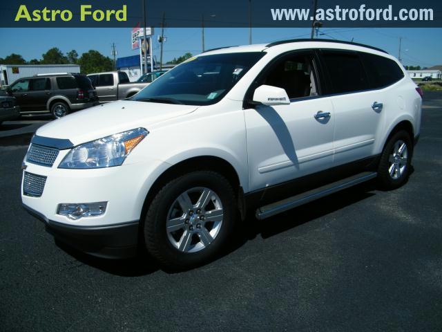 Photo of 2011 Chevrolet Traverse
