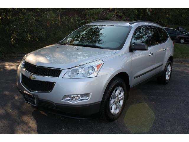 Photo of 2010 Chevrolet Traverse