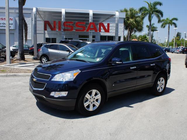 Photo of 2010 Chevrolet Traverse