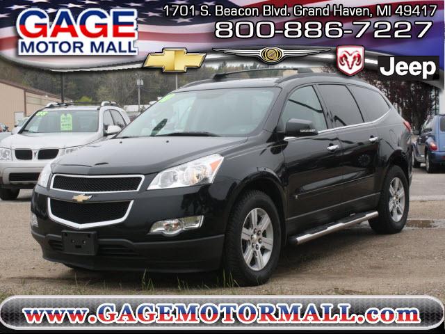 Photo of 2010 Chevrolet Traverse