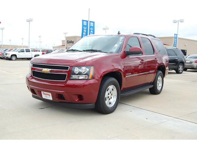 Photo of 2011 Chevrolet Tahoe