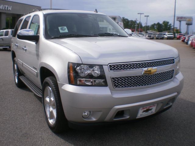 Photo of 2011 Chevrolet Tahoe