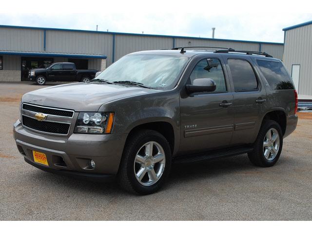 Photo of 2011 Chevrolet Tahoe