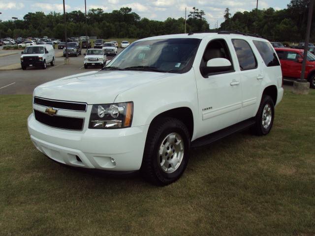 Photo of 2011 Chevrolet Tahoe
