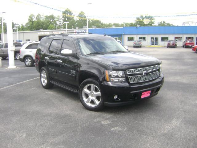Photo of 2011 Chevrolet Tahoe