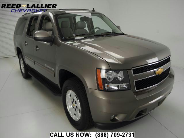 Photo of 2012 Chevrolet Suburban