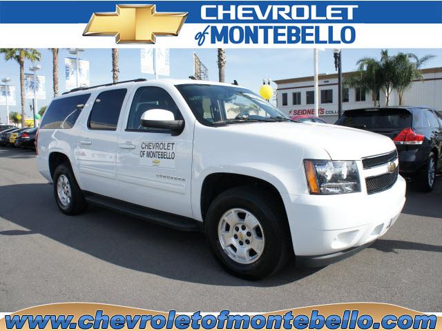 Photo of 2011 Chevrolet Suburban