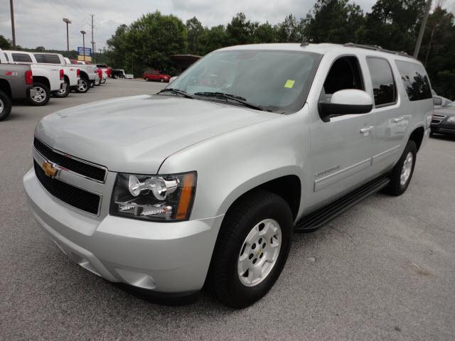 Photo of 2012 Chevrolet Suburban