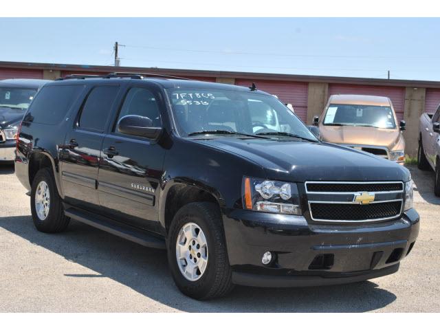 Photo of 2011 Chevrolet Suburban