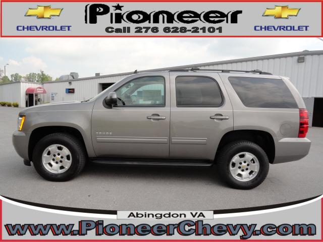 Photo of 2012 Chevrolet Tahoe